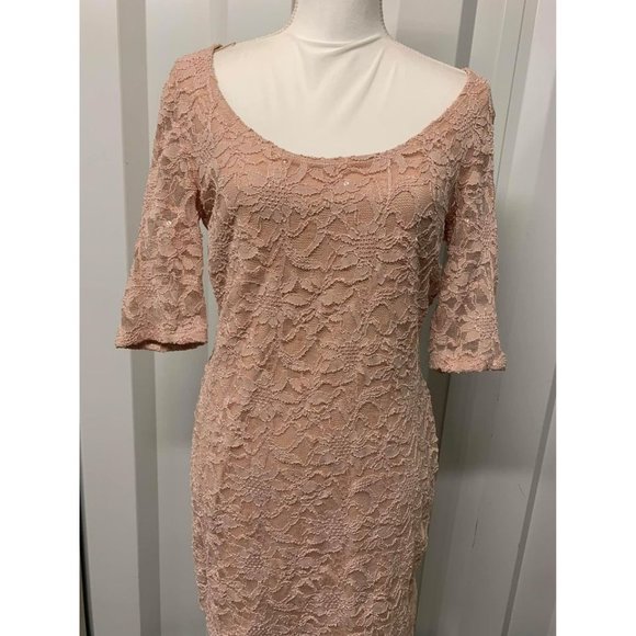 Reign On Dresses & Skirts - Reign On Womens/Juniors Semi Formal Lace Dress Size Large Beige